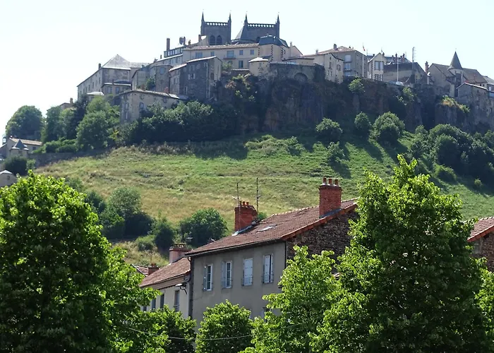 La Maison De Jean * Saint-Flour (Cantal)