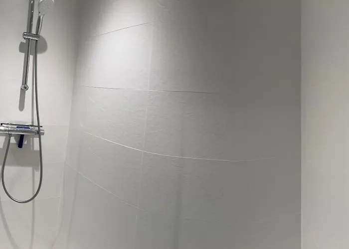 La Maison De Jean Saint-Flour (Cantal)